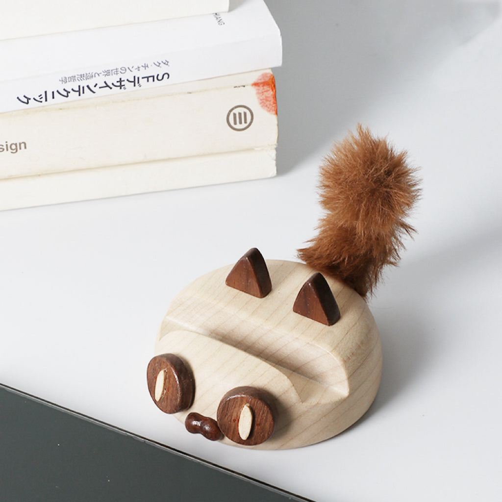 Peekaboo Cat Stand – Wooden Phone Holder