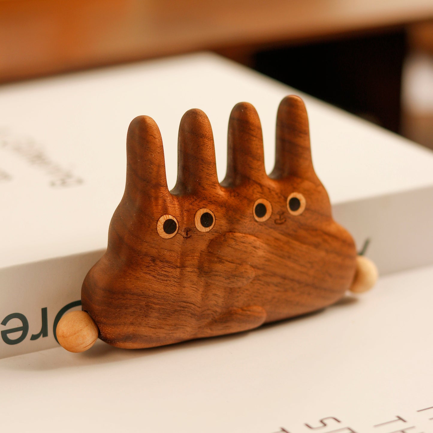 Bunnyboo – Wooden Comb Head Massager