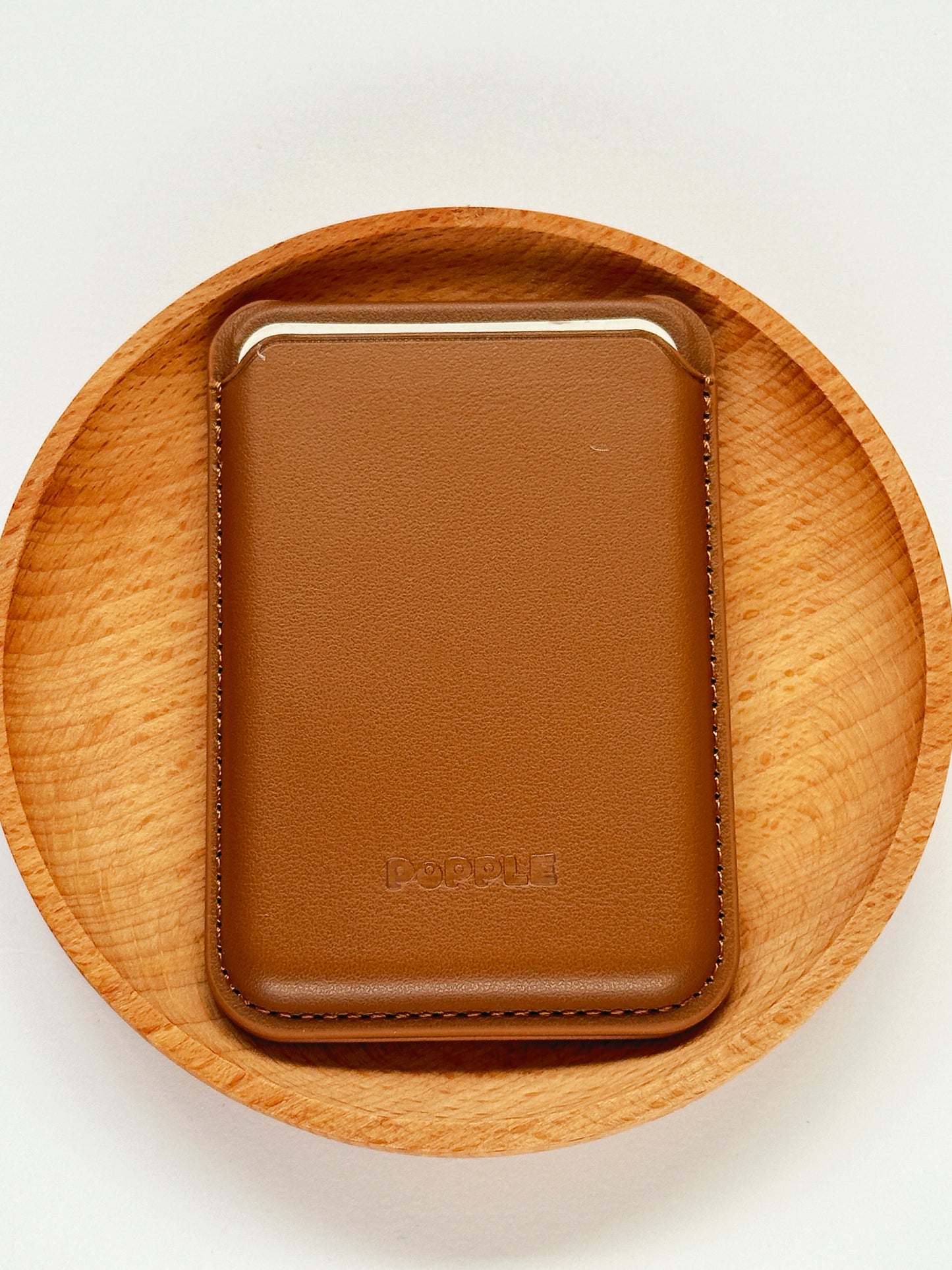 Magnetic Leather Card Wallet with Grip – Smooth Opening & Support Functionality | Popple Studio