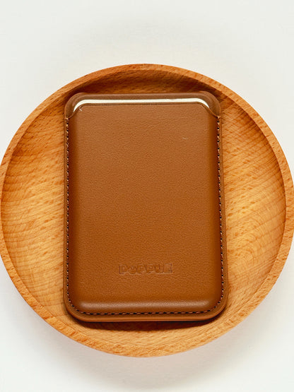 Magnetic Leather Card Wallet with Grip – Smooth Opening & Support Functionality | Popple Studio