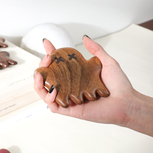 Boo & Gone – Wooden Comb Head Massager
